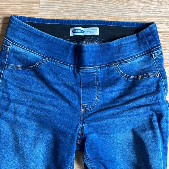 Old Navy Rockstar Super Skinny Jeggings Mid Rise size 6 Short - Picture 2 of 3